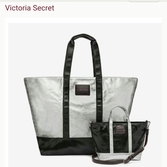 Victoria's Secret Handbags - Victoria secret tote bundle